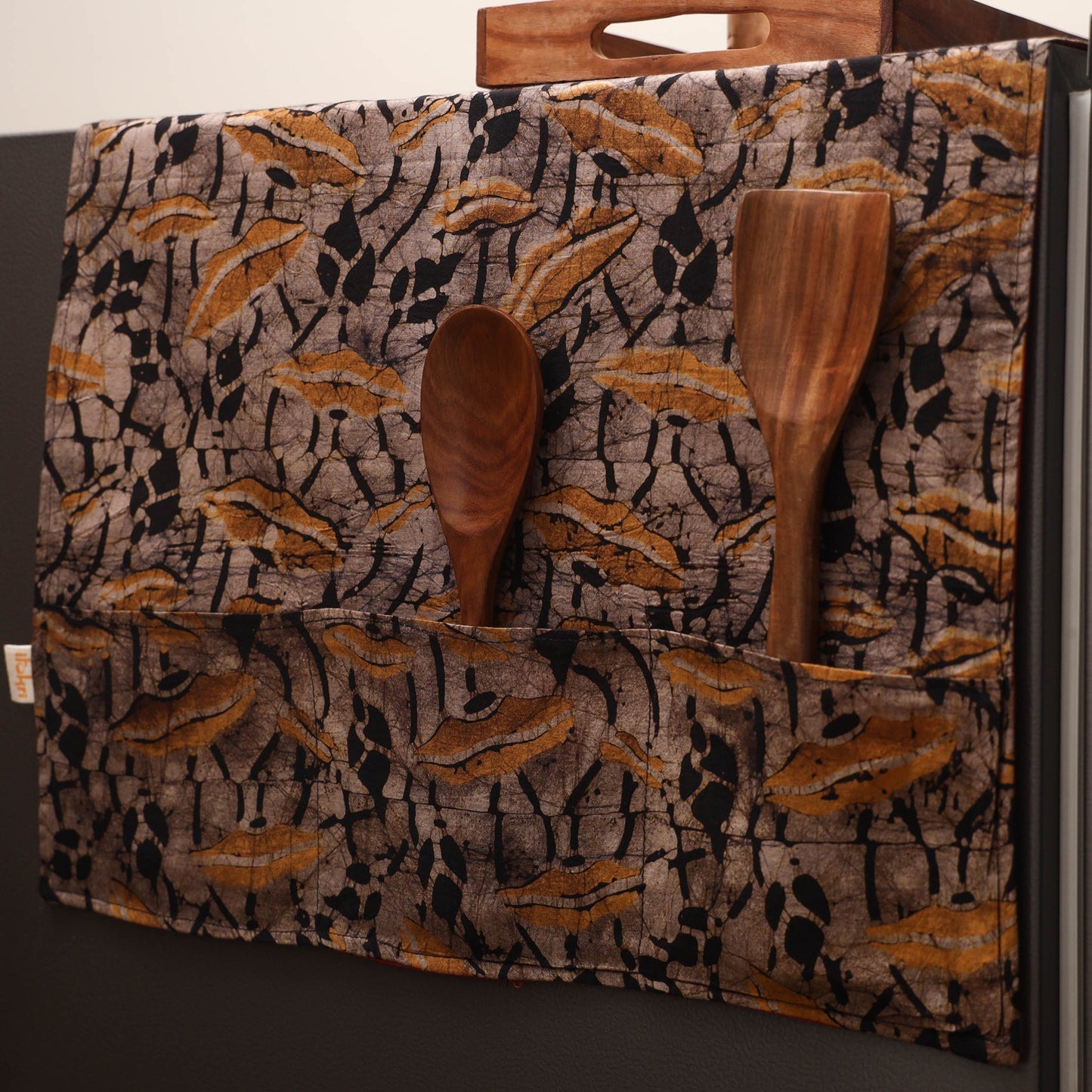 Handmade fridge top cover with multiple pockets 28