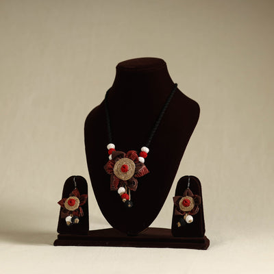 Buy Handmade Jute Fabart Necklace Set