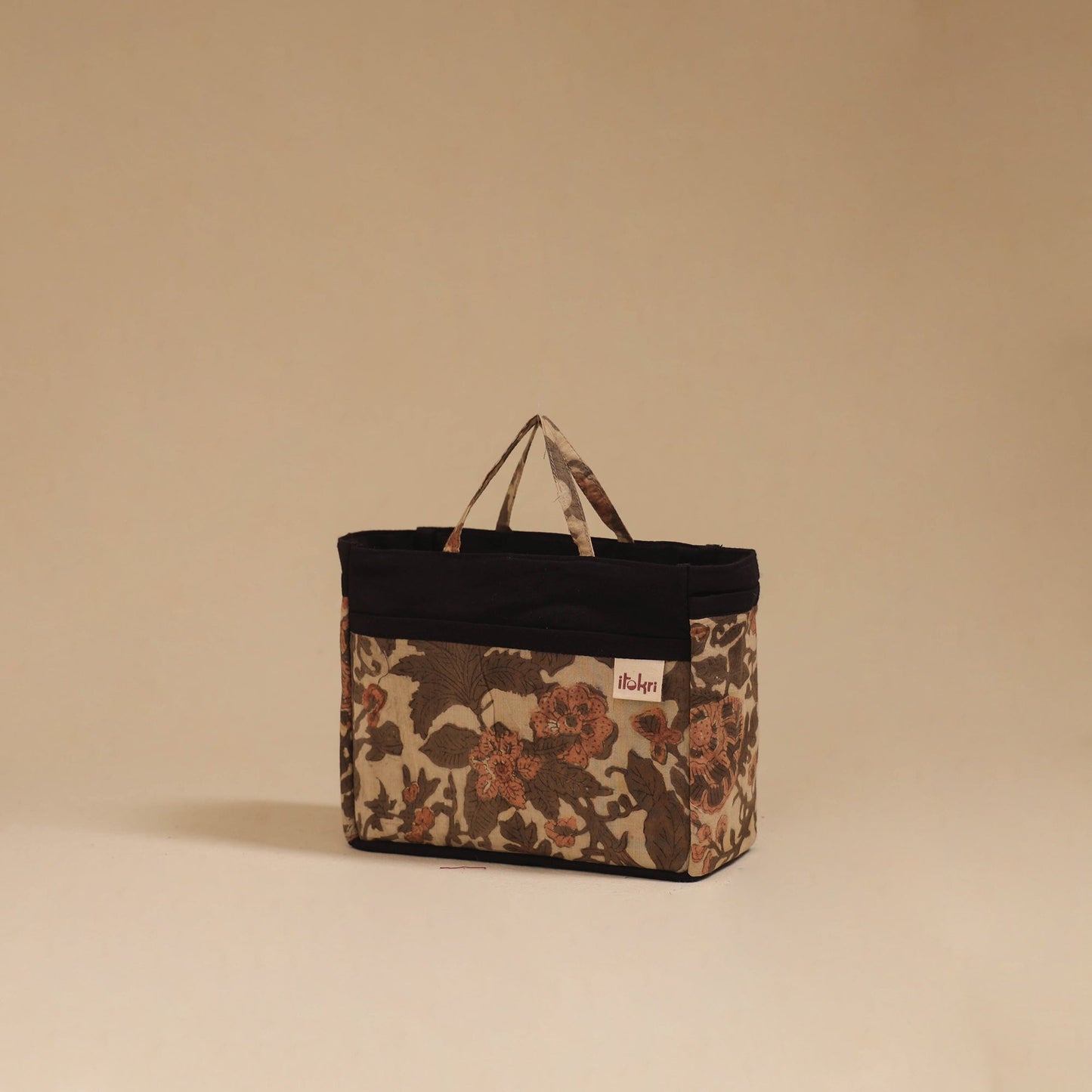 Handmade multipurpose cosmetic/toiletry bag 22 - handcrafted