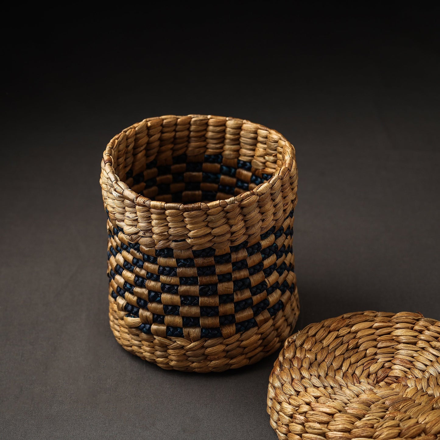 Handmade Organic Water Hyacinth Brown Multipurpose Storage Box (Small)