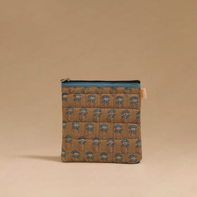 Handmade quilted utility pouch 02 - handcrafted