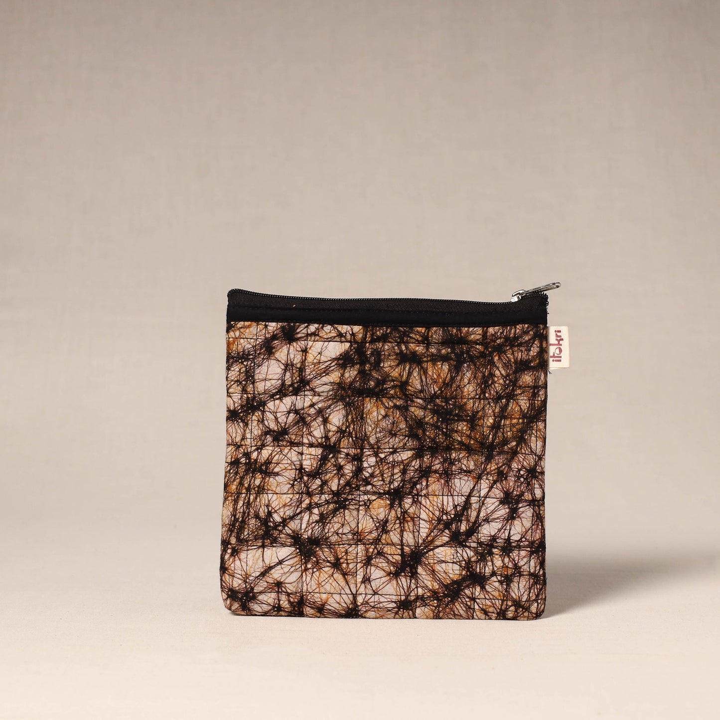 Handmade quilted utility pouch 02 - handcrafted