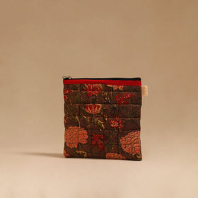 Handmade quilted utility pouch 07 - handcrafted