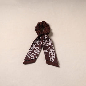 Handmade rubber band/scarf scrunchie 67 - handcrafted