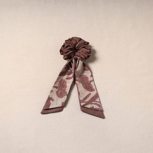 Handmade rubber band/scarf scrunchie 86 - handcrafted