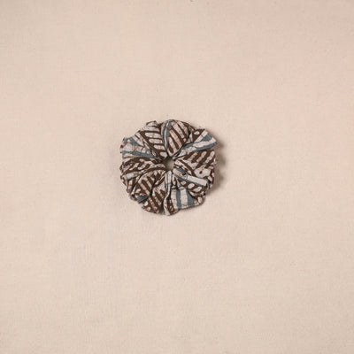 Handmade rubber band/scrunchie 143 - handcrafted
