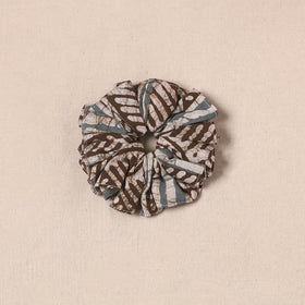 Handmade rubber band/scrunchie 143 - handcrafted