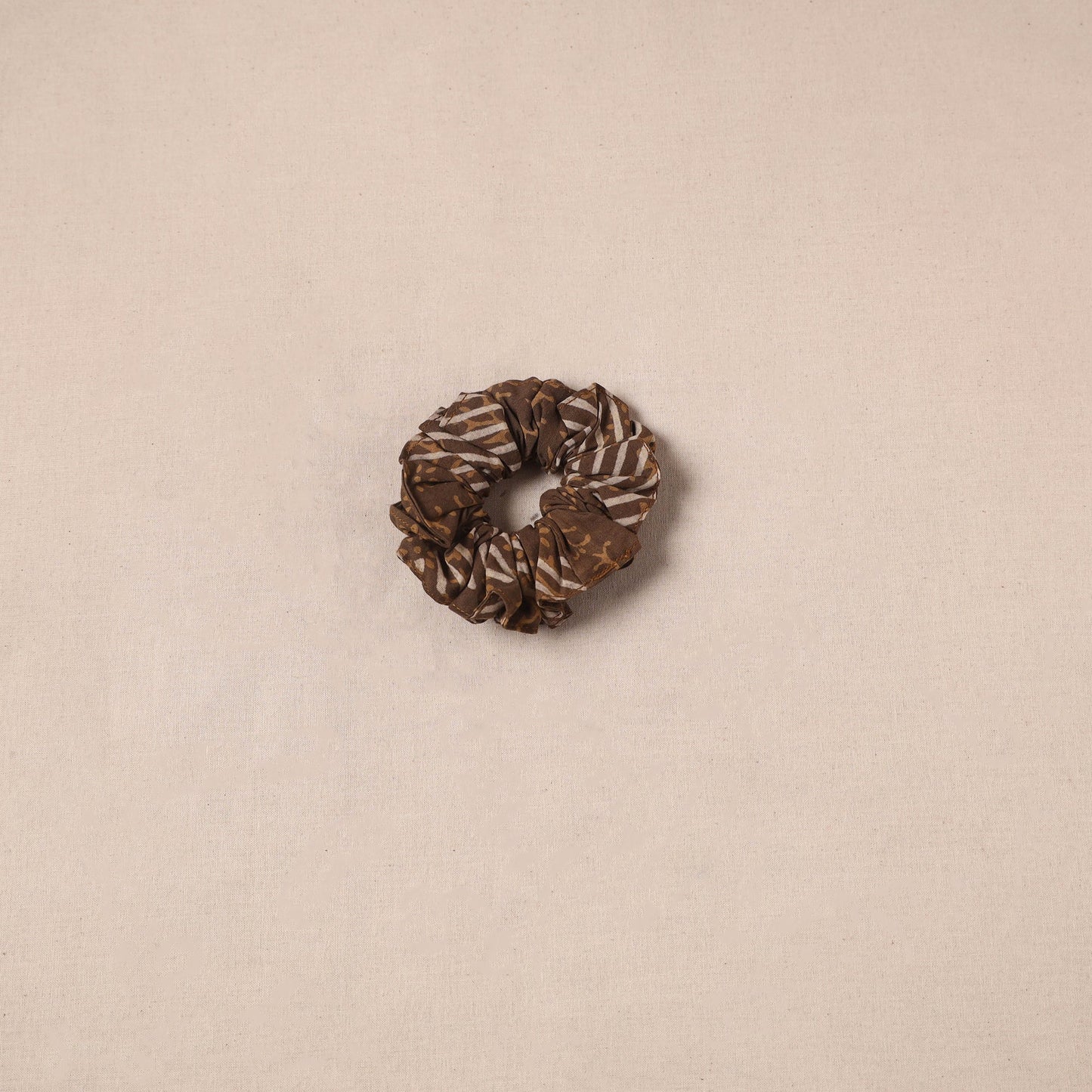 Handmade rubber band/scrunchie 41 - handcrafted