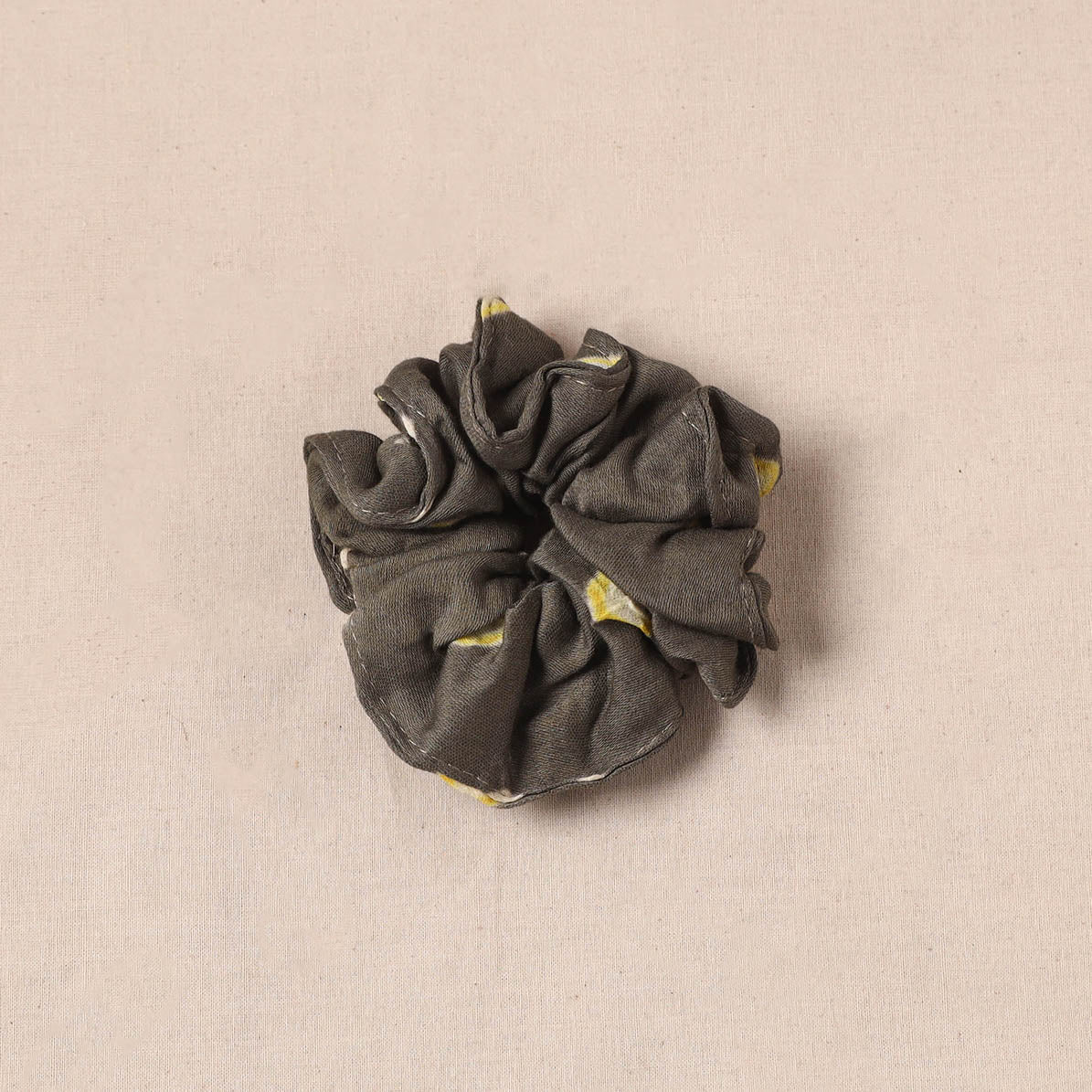Handmade rubber band/scrunchie 42 - handcrafted