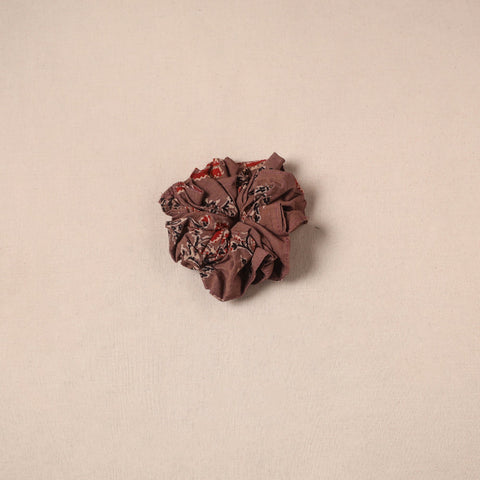 Handmade rubber band/scrunchie 95 - handcrafted