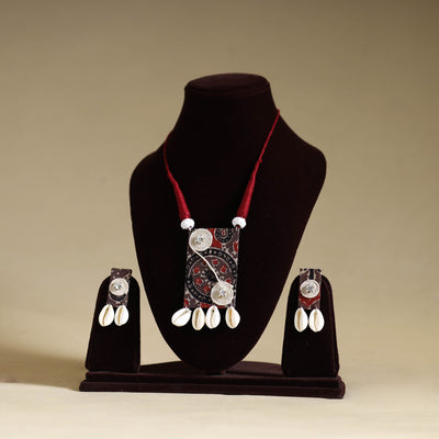 Buy Brown Handmade Shell Work Fabart Necklace Set