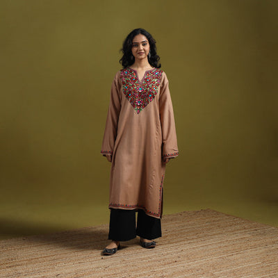 Handwoven aari hand embroidered kashmiri merino wool pheran