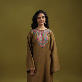 Handwoven aari hand embroidered kashmiri merino wool pheran