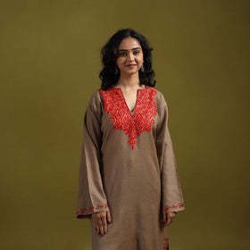 Handwoven aari hand embroidered kashmiri merino wool pheran