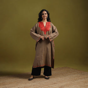 Handwoven aari hand embroidered kashmiri merino wool pheran