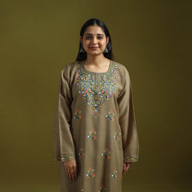 Handwoven aari hand embroidered kashmiri pure wool pheran