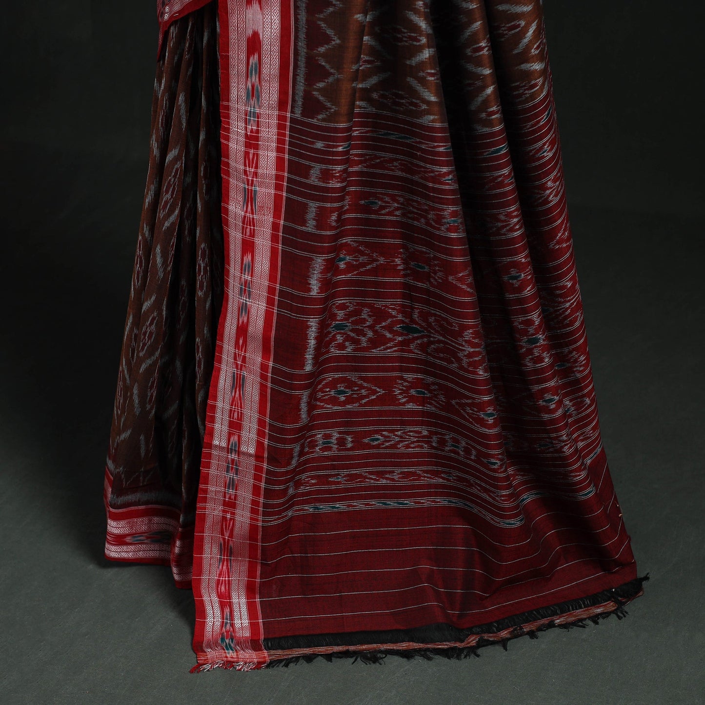 Ikat handloom cotton sambalpuri saree 33 - handcrafted