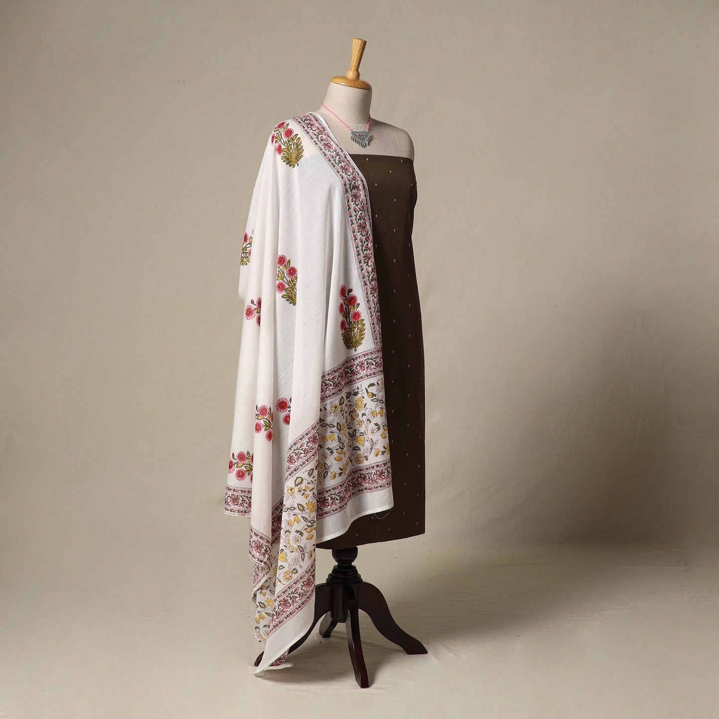 Jacquard cotton 2pc unstitched dress material