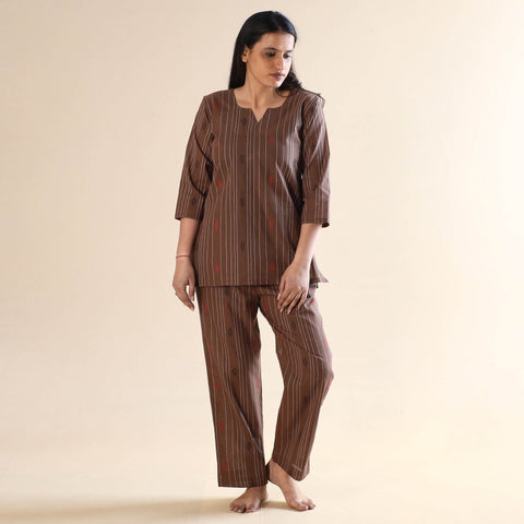 Buy Jacquard Cotton Top & Pyjama Night Suit Set Online at iTokri.com