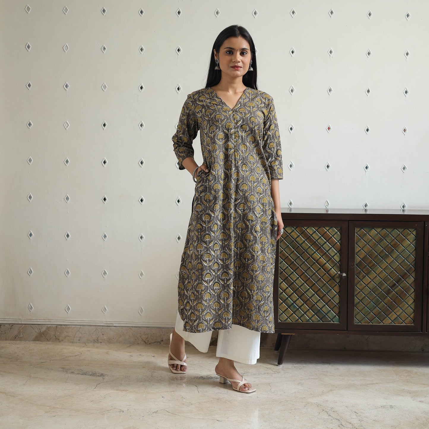  Jahota Block Print Cotton Straight Kurta for Women