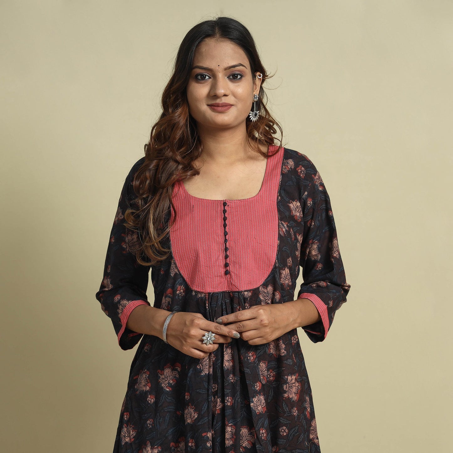 Buy Jahota Block Printed Kantha Patchwork Cotton Kurta Online at iTokri.com