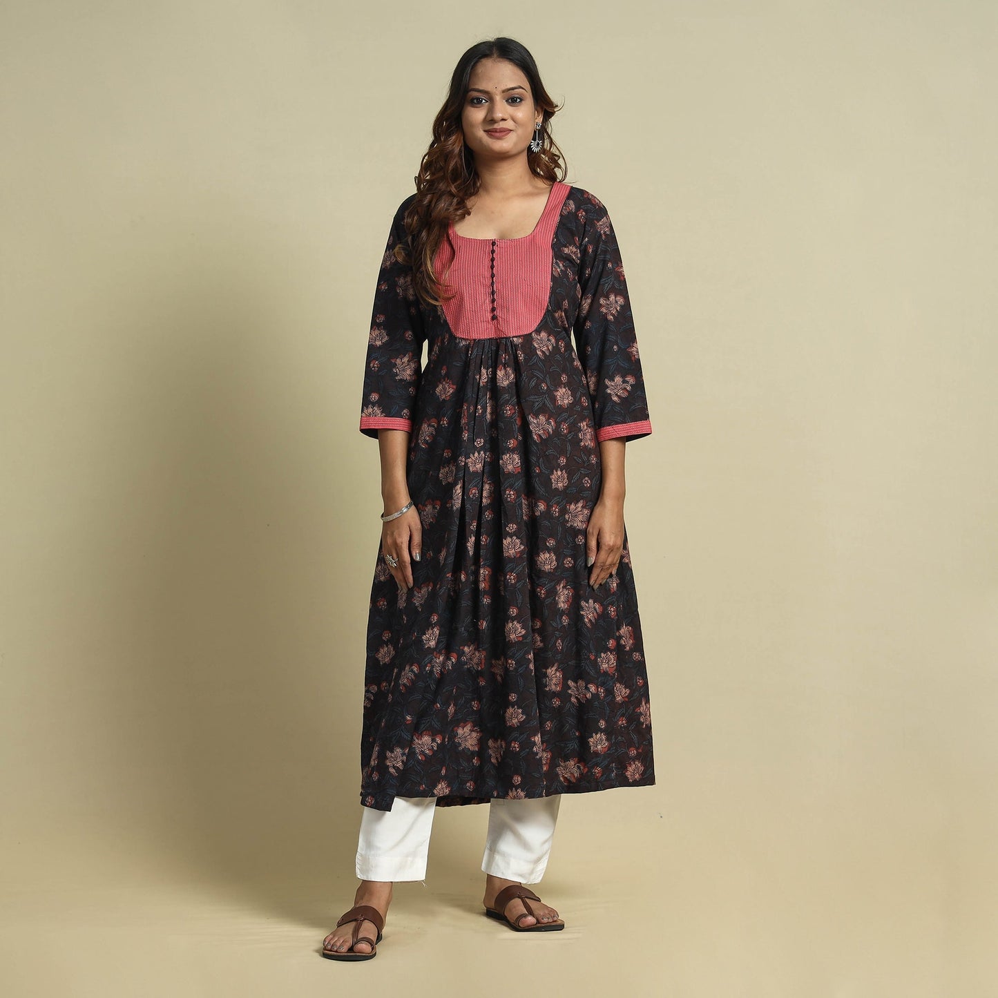 Buy Jahota Block Printed Kantha Patchwork Cotton Kurta Online at iTokri.com