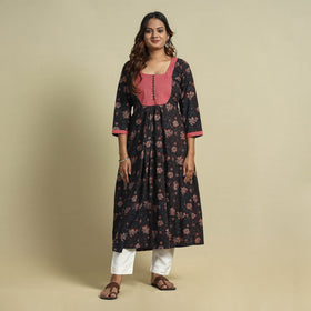 Buy Jahota Block Printed Kantha Patchwork Cotton Kurta Online at iTokri.com