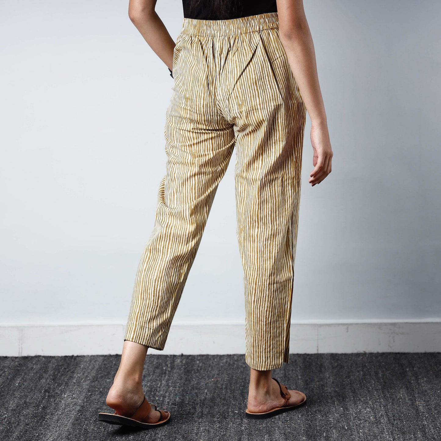 Buy Jaipur Screen Printed Cotton Pant Online at iTokri.com