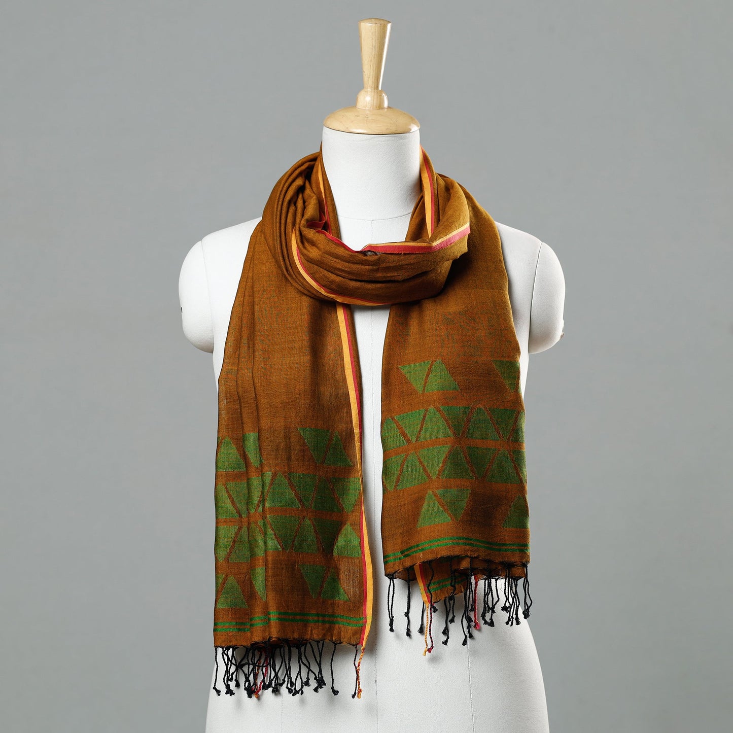 Buy Jamdani Handloom Cotton Stole with Tassels Online at iTokri.com