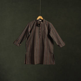 Jhiri handloom cotton short kurta for men 09 - handcrafted