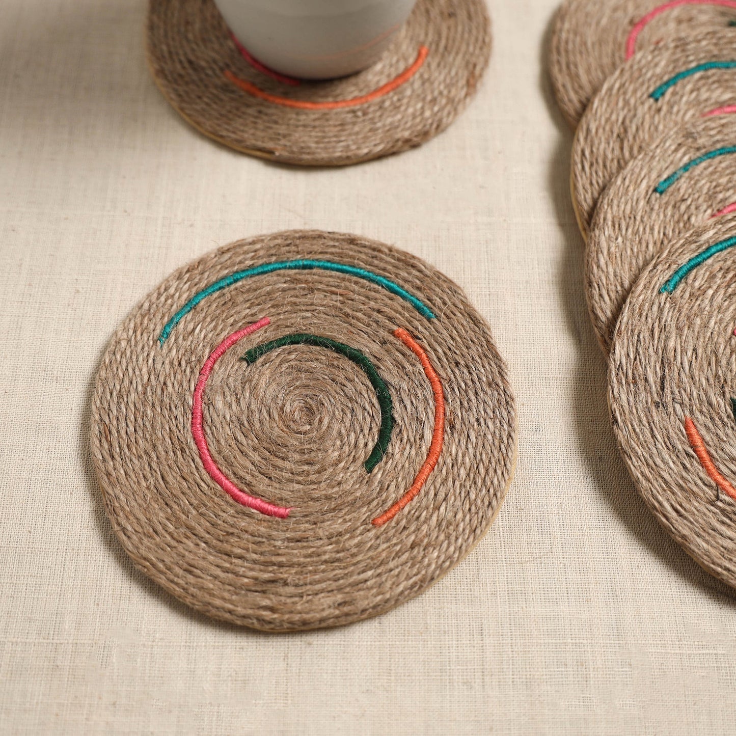 Jute handcrafted round coaster (set of 6) 15