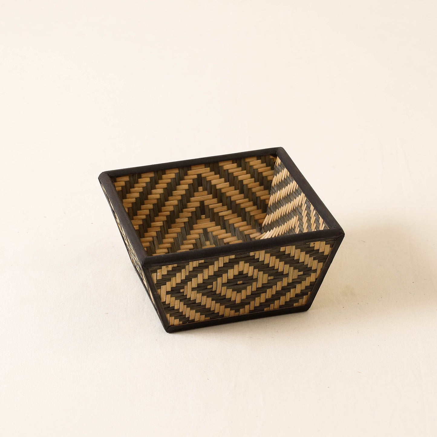  Brown Kadam Haat Handmade Bamboo Fruit Basket (Black - Set of 2) 