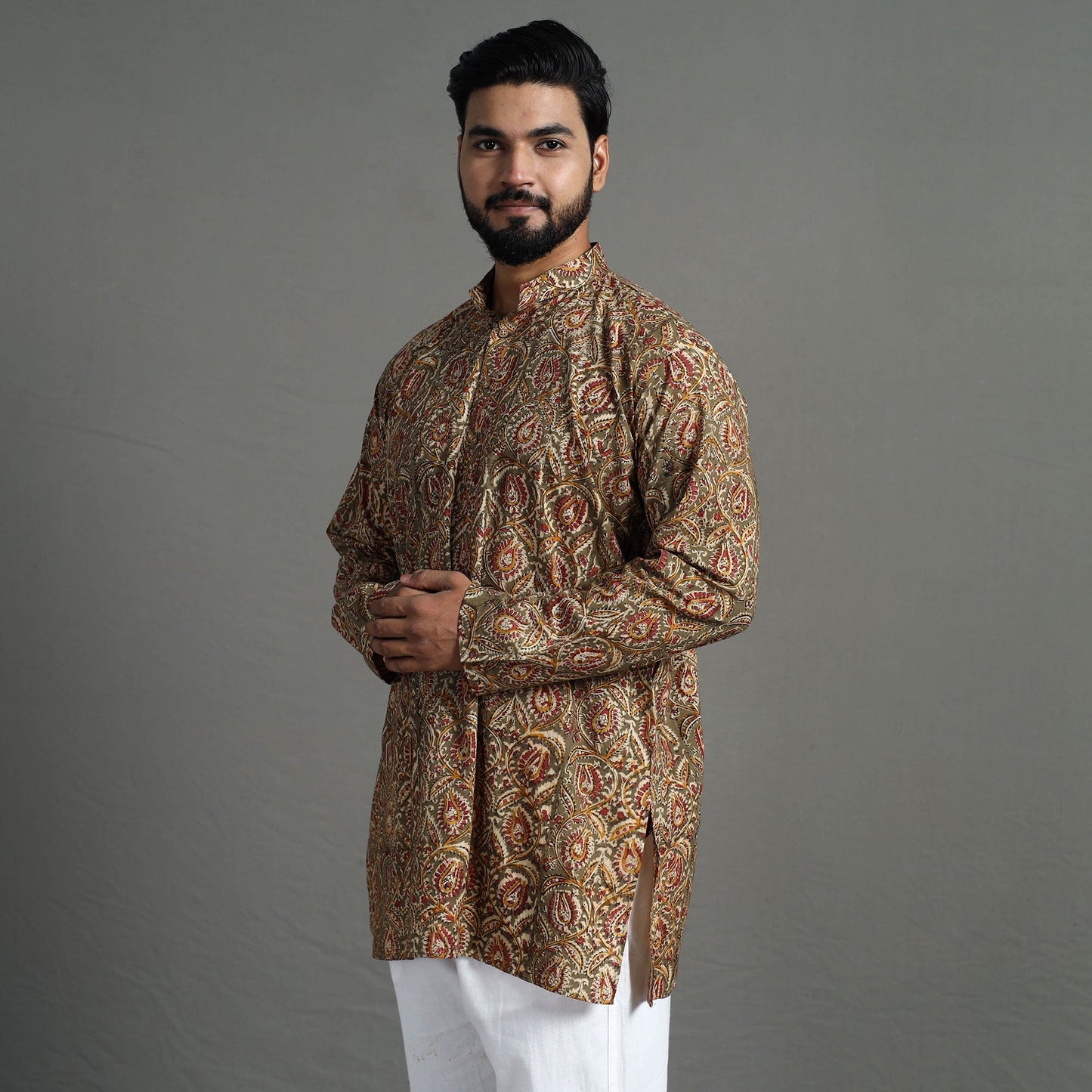  Kalamkari Block Printed Cotton Men Short Kurta 