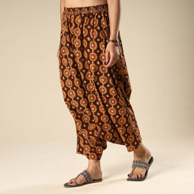 Buy Kalamkari Block Printed Cotton Elasticated Harem Pant Online at iTokri.com