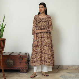 Kalamkari Block Printed Mul Cotton Pintuck A-Line Kurta For Women