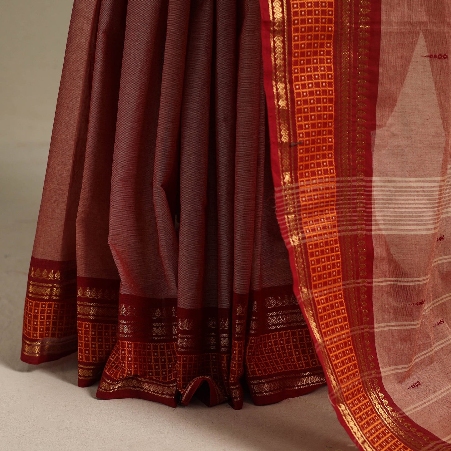 Brown - kandangi thread buti chettinad cotton saree