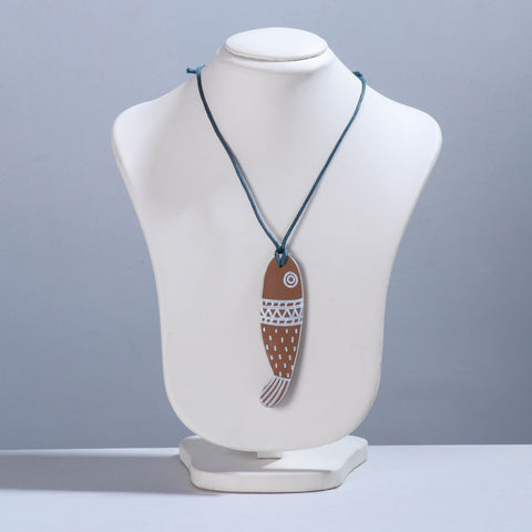 Buy Kerala Hand Painted Bamboo Fish Necklace Online