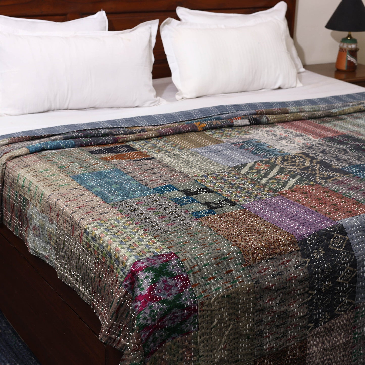 Khambadiya tagai patchwork quilt / gudri / blanket (109 x