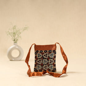 Kutch ahir hand embroidered sling bag 34 - handcrafted