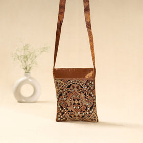 Kutch ahir hand embroidered sling bag 38 - handcrafted