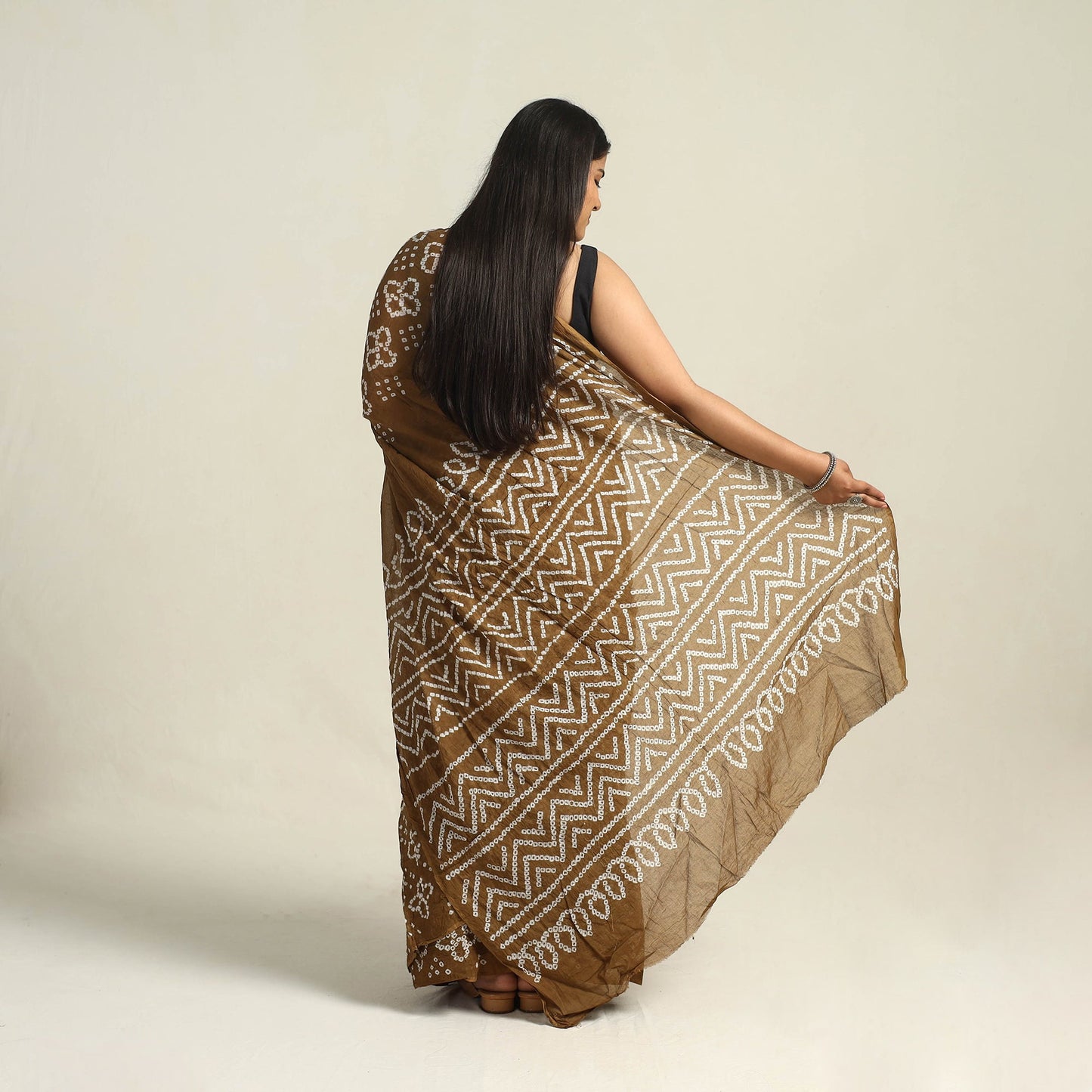 Brown - Kutch Bandhani Tie-Dye Cotton Saree with Blouse Piece