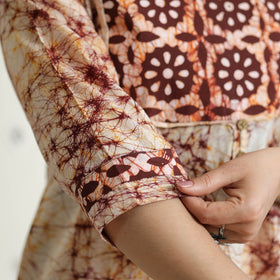  Kutch Batik Printed Cotton Straight Kurta for Women