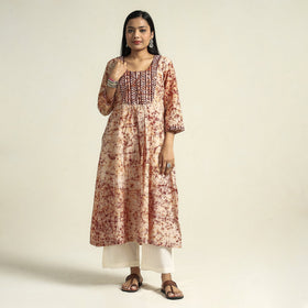 Buy Kutch Batik Printed Cotton Straight Kurta for Women