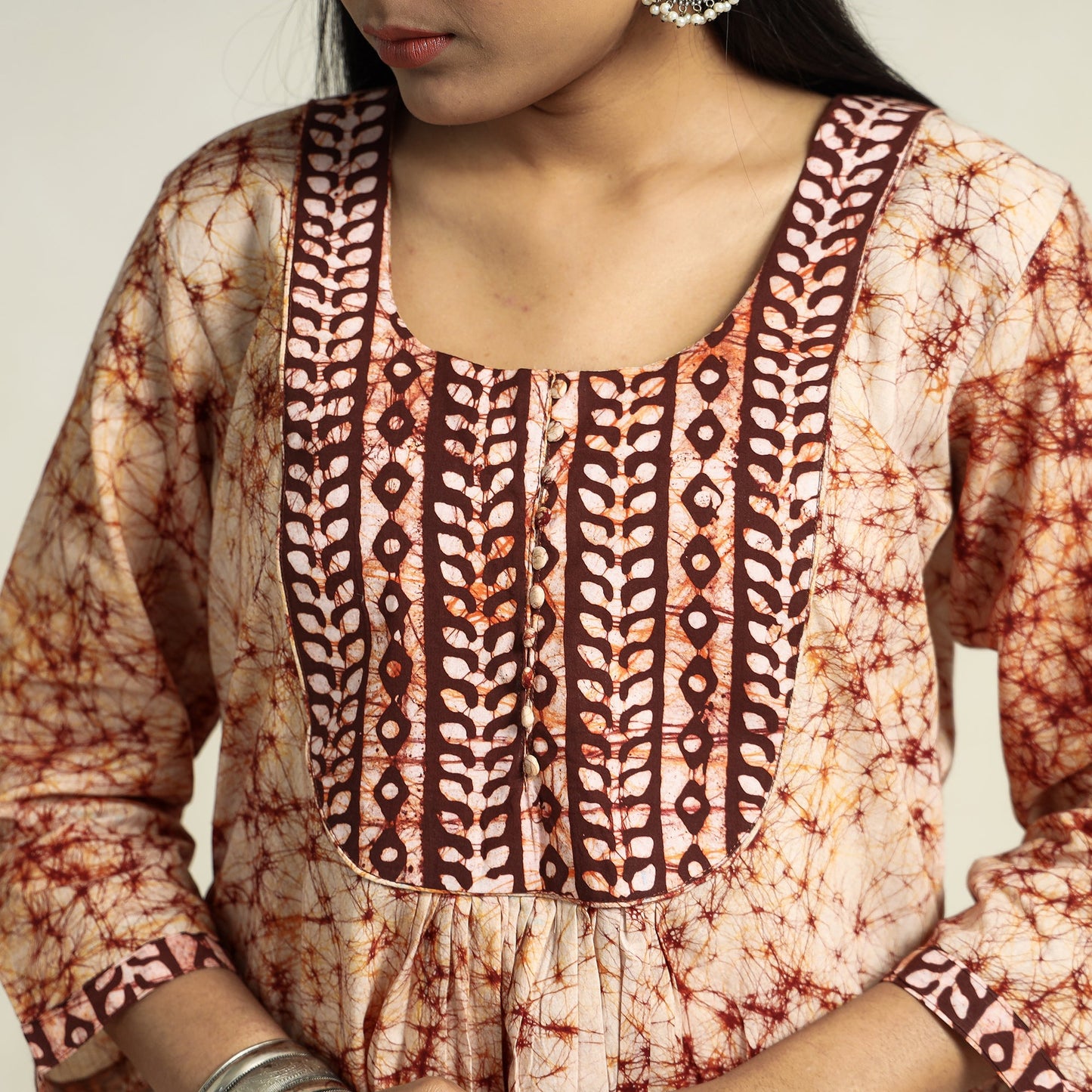 Buy Kutch Batik Printed Cotton Straight Kurta for Women