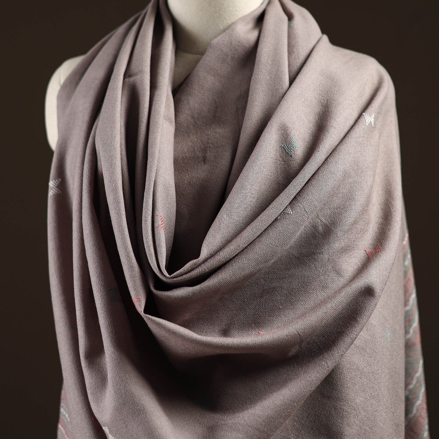 Kutch bhujodi handwoven merino wool dhabla shawl 26