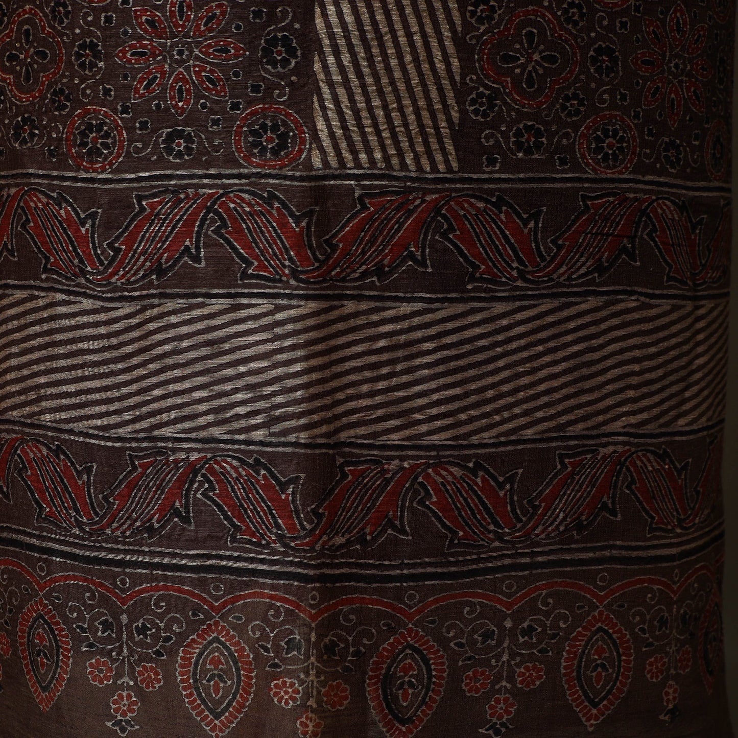 Kutch hand block ajrakh print natural dyed linen 2pc