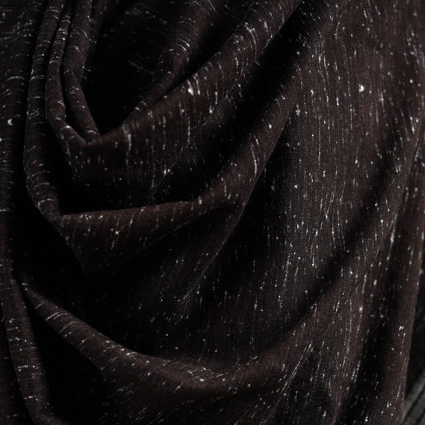 Kutch handwoven merino wool shawl 43 - handcrafted
