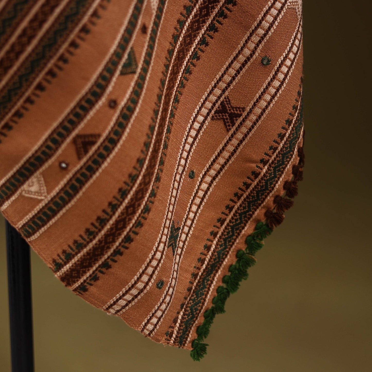 Kutch bhujodi handwoven mirror work acrylic wool shawl 99