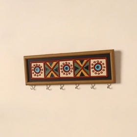 Kutch mud mirror work lippan art key holder (4 x 12 in) 23