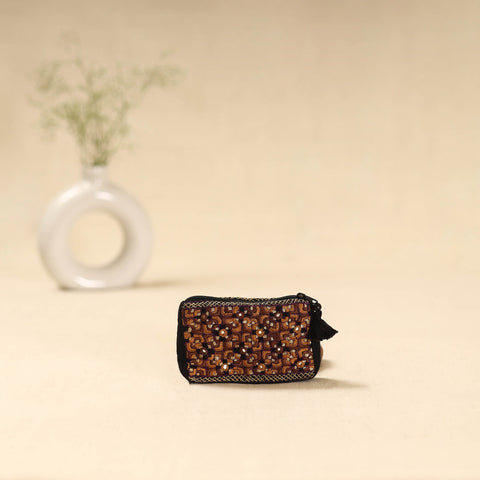 Kutch neran hand embroidered coin pouch 186 - handcrafted
